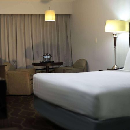 Wyndham Garden Los Mochis Plaza Inn Екстер'єр фото