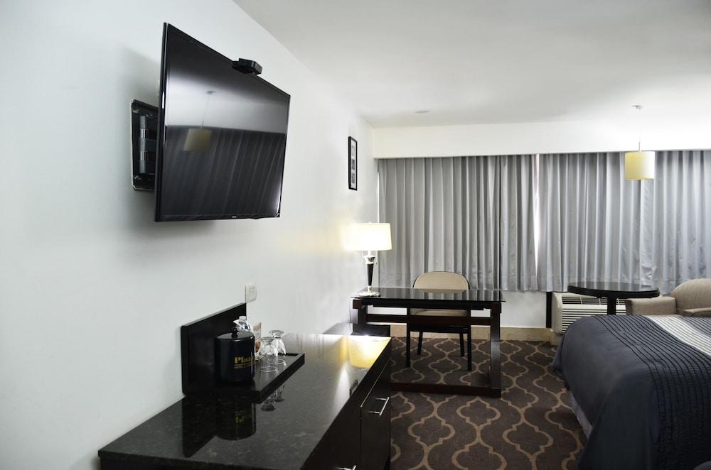 Wyndham Garden Los Mochis Plaza Inn Екстер'єр фото