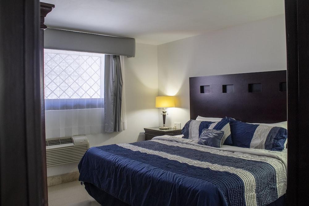 Wyndham Garden Los Mochis Plaza Inn Екстер'єр фото